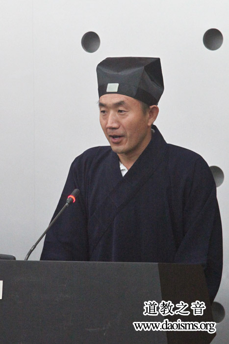 学生代表石崇岗道长讲话