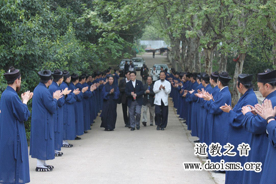香港青松观叶长清率团到“武汉道教高功音乐学习班”进行文化交流