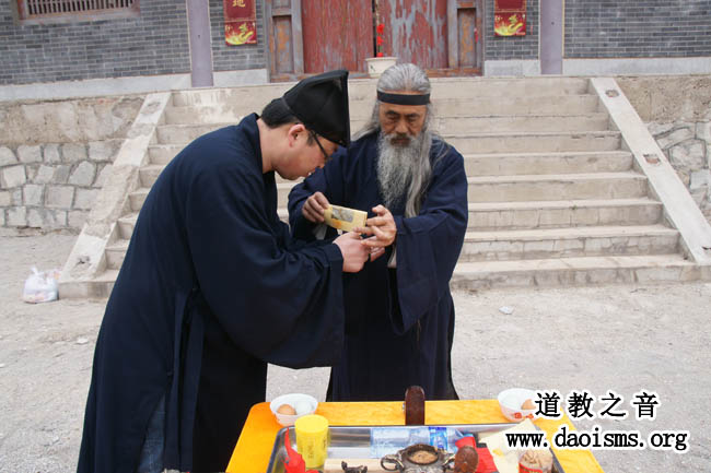 辽宁大连唐王殿因工程质量问题拟拆除重建