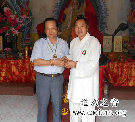 台湾高雄九阳道善堂郭国贤住持专访青华宫-道音文化