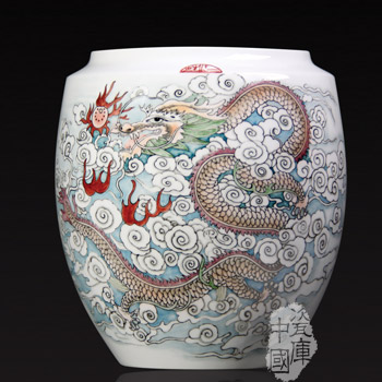 陈文作品 华夏复兴 中国龙釉下五彩陶瓷花瓶 