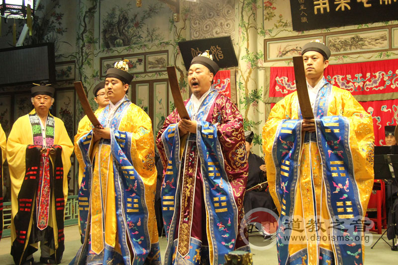 “仙乐迎福——道教•传统音乐消夏晚会”在恭王府举行
