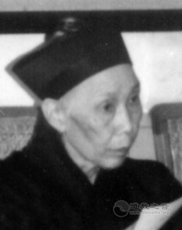湖南省道教协会第一届副会长罗明原道长