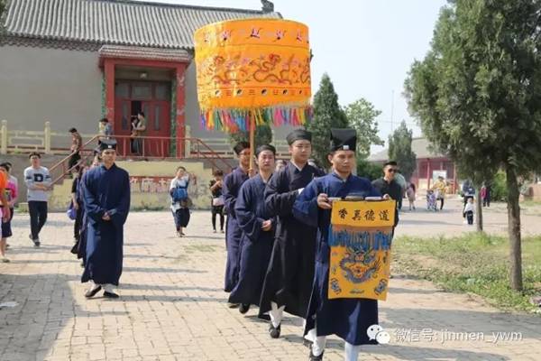 北京白云观著名的讲经道长楼嘉咏道长,周智虚道长到药王庙为大众讲经