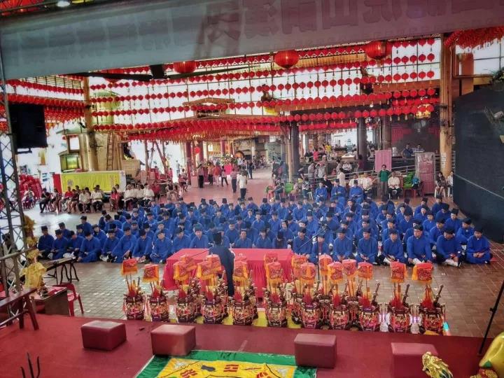 江西龙虎山道教法务团赴新加坡建醮