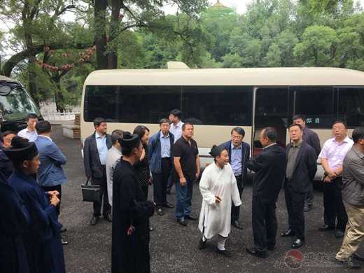 吉林省人大常委会调研组并莅临通化玉皇阁考察调研