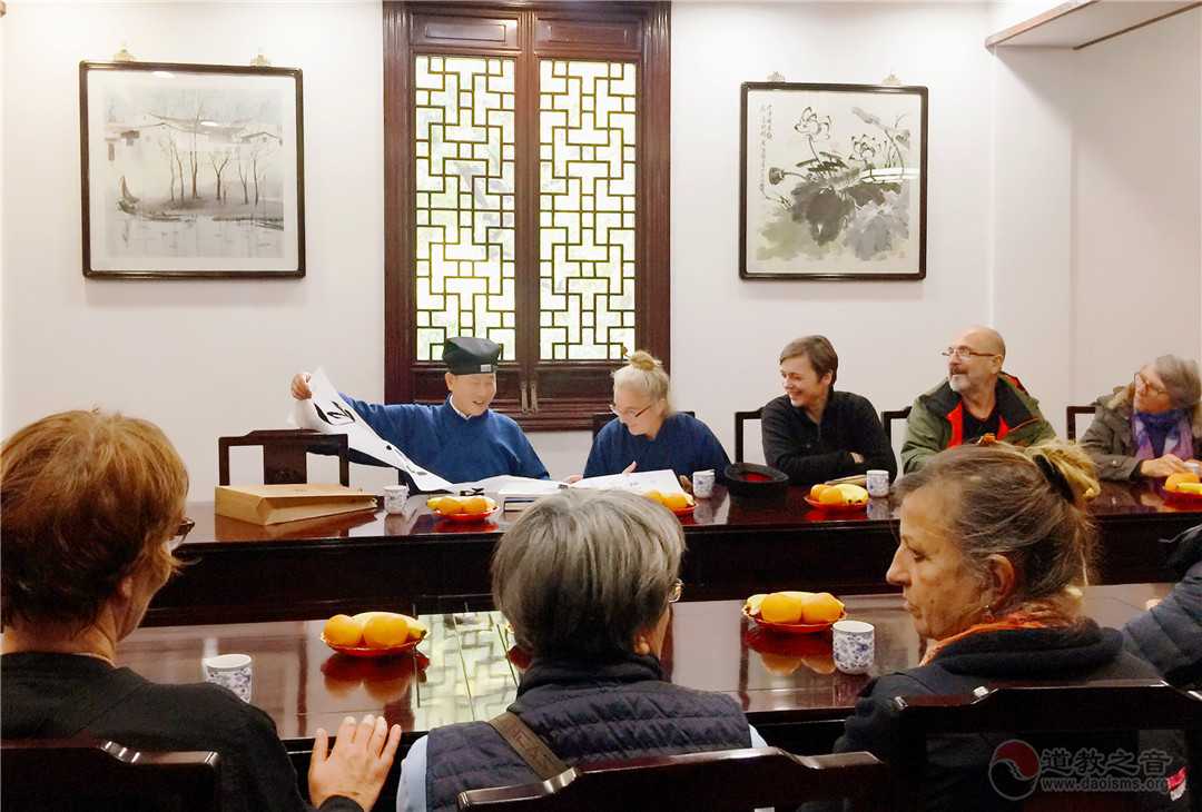 法国道协会参访上海白云观