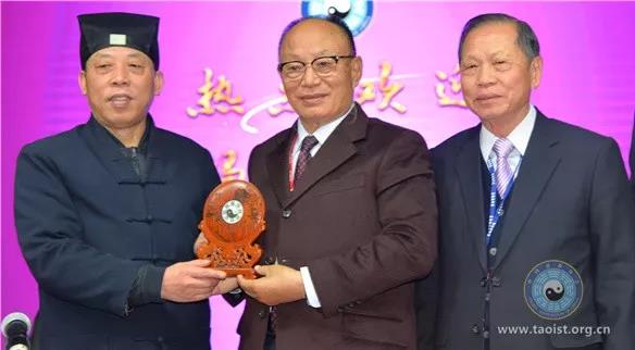 中国道协副会长兼秘书长张凤林道长会见台湾妈祖联谊会一行