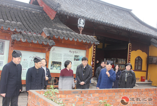 苏州市副市长聂飙到苏州玄妙观走访慰问