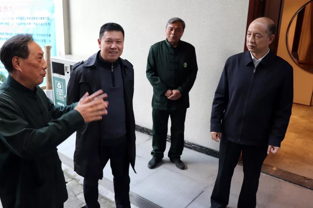 福建省副省长郑建闽赴福州于山九仙观调研