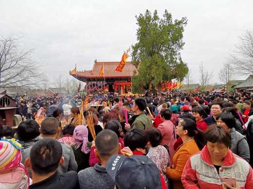 两岸人士相聚河南鹿邑祭拜老子诞辰2590周年