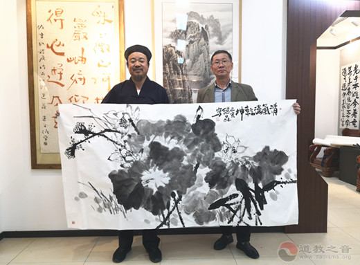 中国道教协会道家书画院举办庆祝新中国成立七十周年书画笔会
