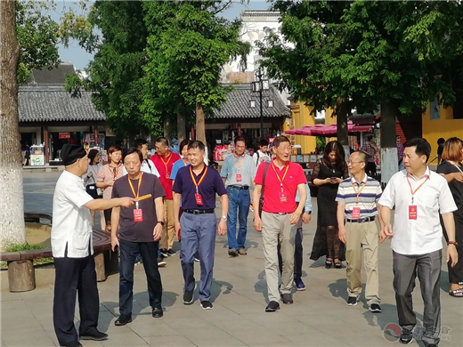 苏州市姑苏区人大代表视察玄妙观