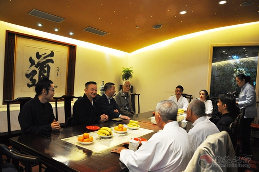 马来西亚道教总会参访团到上海城隍庙参访