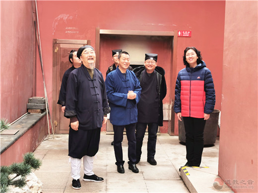 北京市道教协会访问团到上海城隍庙学习调研