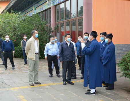 海南省委常委、统战部部长肖杰检查指导海南省道教界疫情防控工作
