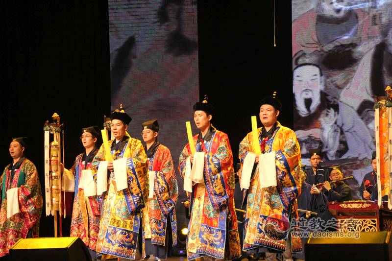上海城隍庙道乐团表演《香偈》