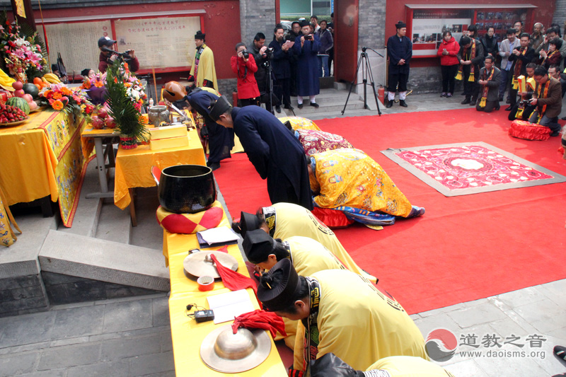 北京江南娱乐在线登录账号
文化节开幕式·道祖诞辰祈福法会