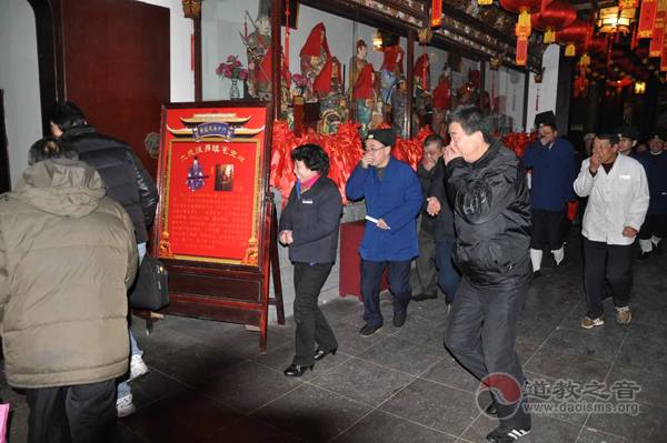 上海城隍庙年前举行消防安全演练