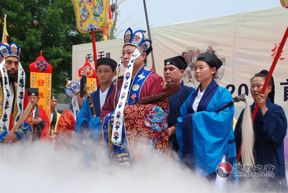 盛世祈太平江南娱乐在线登录账号
音乐演出