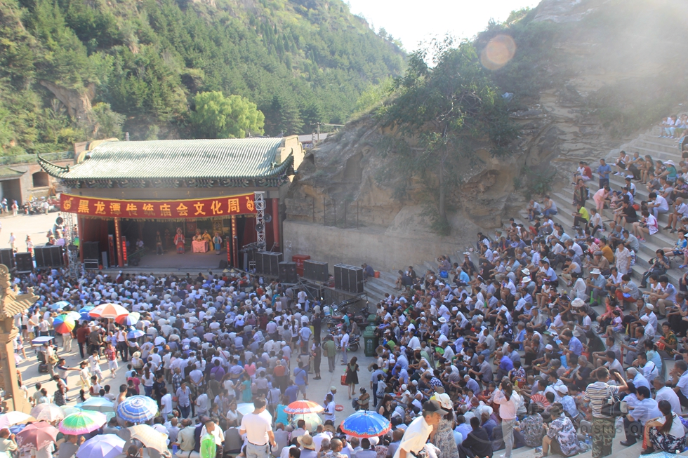 榆林黑龙潭道观举行传统庙会周活动