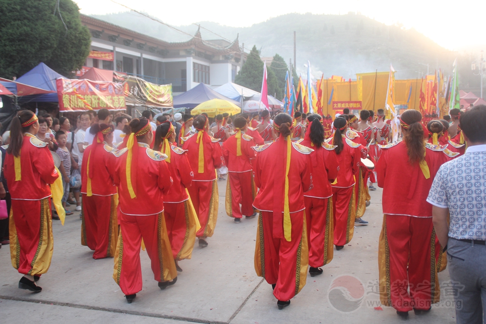 榆林黑龙潭道观举行传统庙会周活动