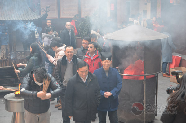 上海黄浦区领导视察上海白云观春节开放工作