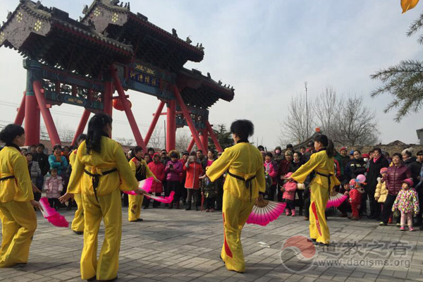 北京佑民观举办新春上元天官赐福庙会