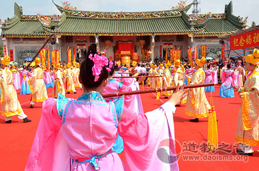 广东省普宁市隆重举行妈祖诞辰1056周年庆典