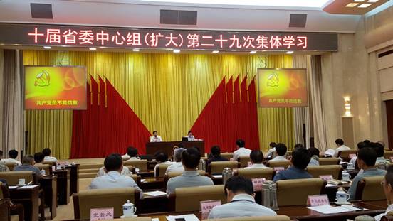 湖南省委中心组深入学习全国宗教会议精神