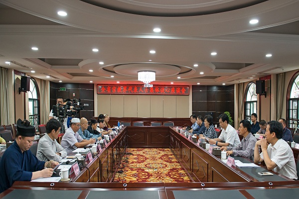 湖南省宗教界代表人士谈心活动在长沙启动