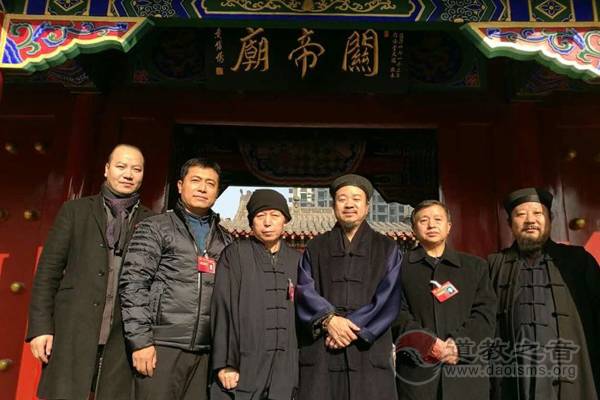 河北省政协在石家庄召开十一届五次会议