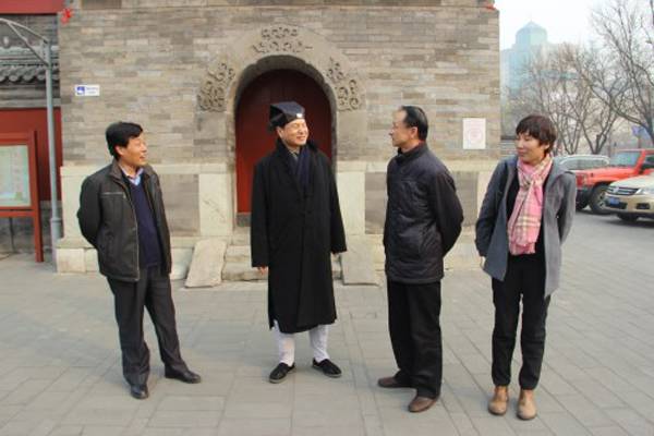 北京市政协民族和宗教委领导到东岳庙调研