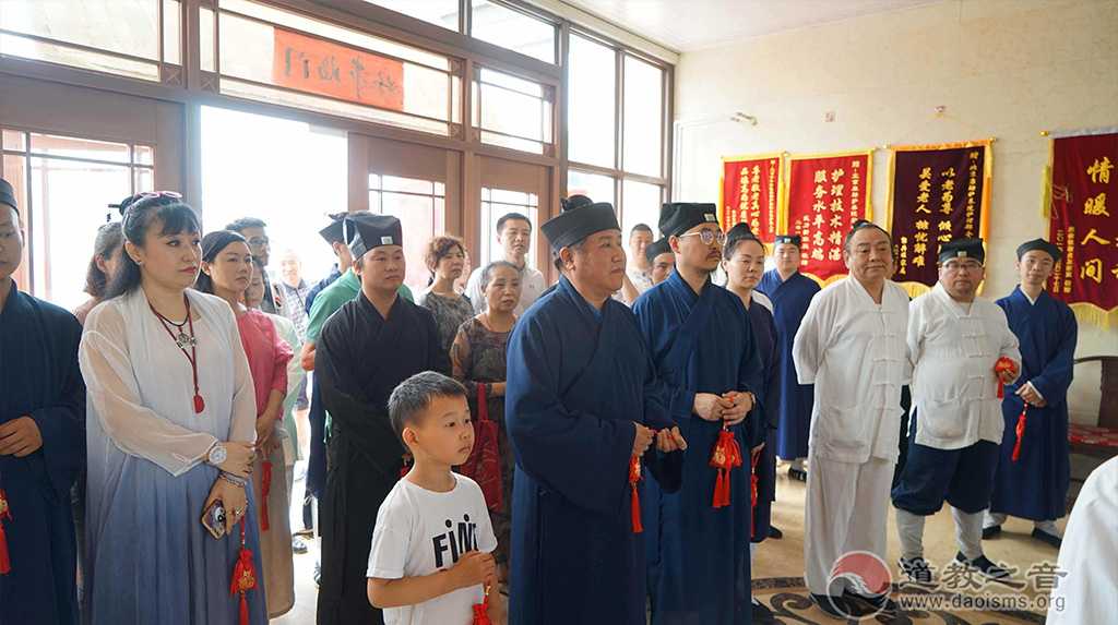 道教之音到北京康助护养院开展“端午节 送温暖”尊老、敬老活动