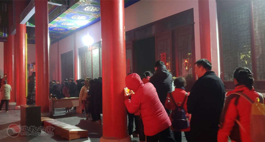 南京方山洞玄观举办己亥新年撞钟祈福活动