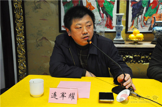 上海城隍庙举行“生活垃圾分类推广宣传周”活动