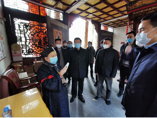 成都市委常委、统战部部长吴凯走访慰问部分区（市）县宗教活动场所