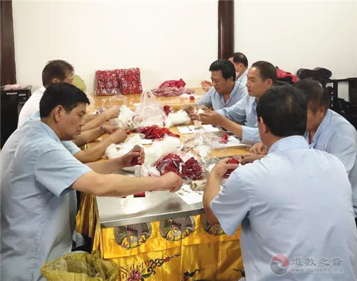 粽叶飘香 端午情浓——上海城隍庙志愿者分队在行动