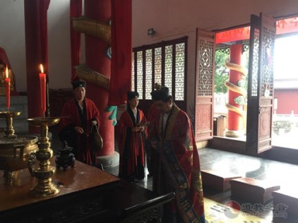 鎮江市潤州道院舉行紀念抗戰勝利75周年和平祈禱法會