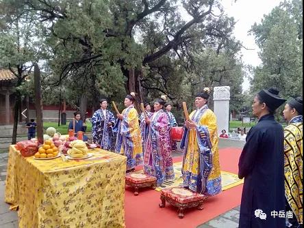 河南中岳庙举行纪念抗战胜利75周年和平祈福法会