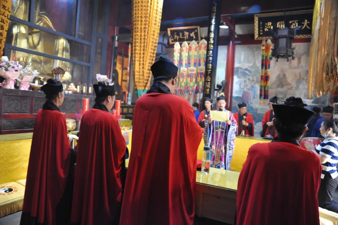 湖北省武汉长春观举行纪念抗战胜利75周年和平祈福法会
