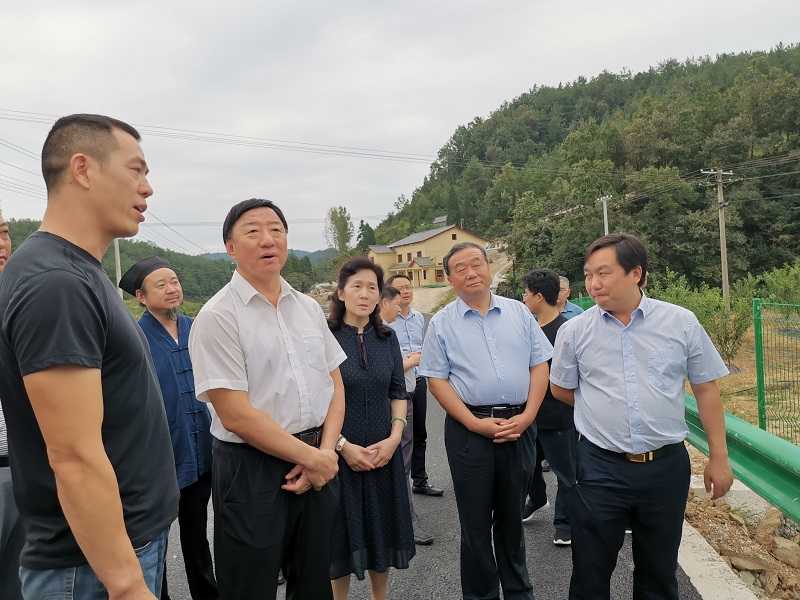 北京市宗教代表团赴南水北调核心水源区十堰市考察