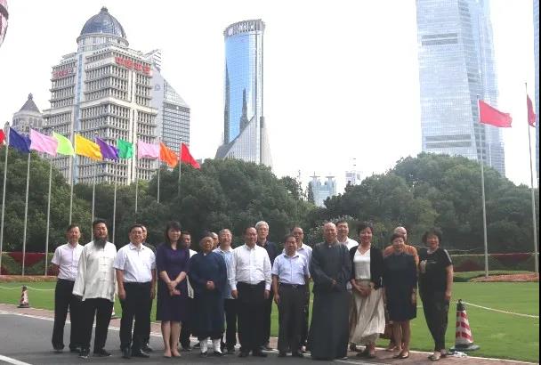 上海市浦东新区组织民族宗教界代表人士开展“四史”学习教育