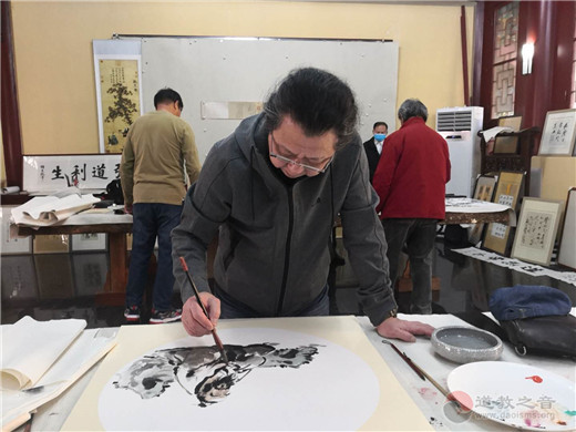 中国（崂山）道家书画院组织书画艺术家开展采风笔会活动