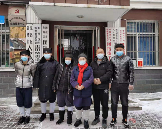 吉林省通化玉皇阁向市、区红十字会捐赠抗疫善款30万元