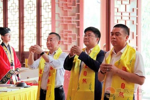 澳门道教协会组团参访广东省普宁市七星洞道观