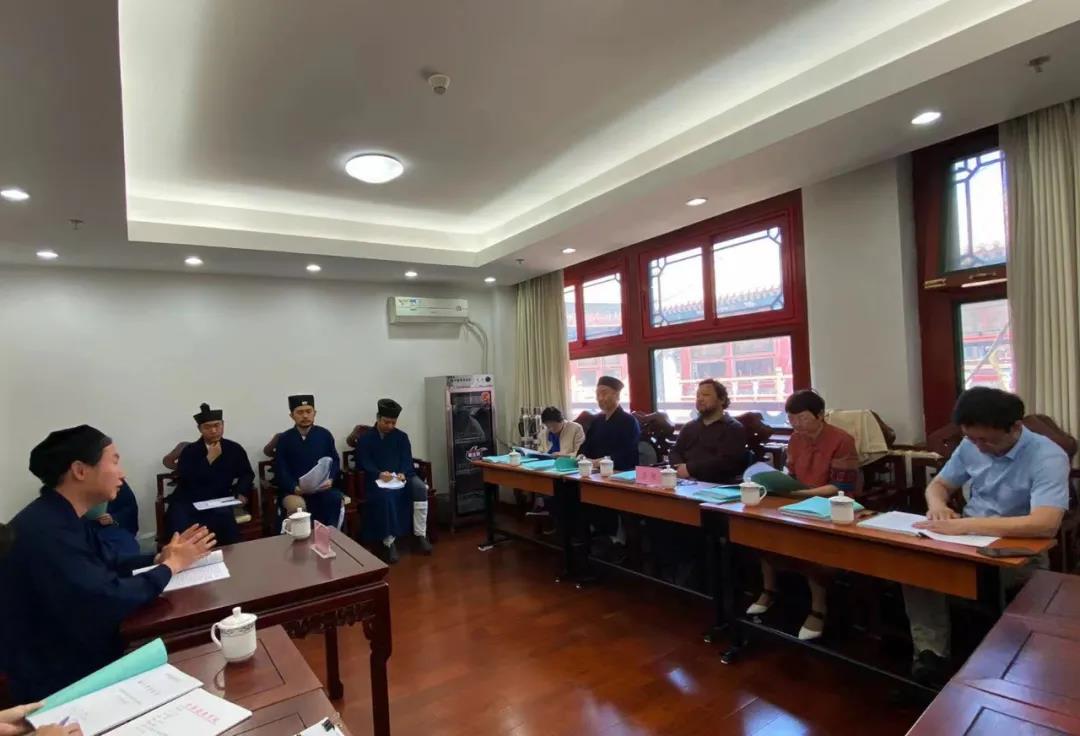 中國道教學院舉行2018級碩士研究生學位論文答辯