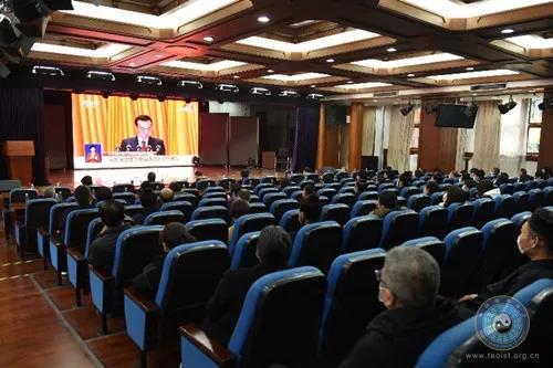 中國道教協會組織收看十三屆全國人大四次會議開幕會