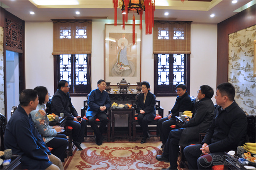 南通市委常委、统战部部长王小红到上海城隍庙走访交流