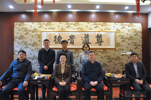 南通市委常委、统战部部长王小红到上海城隍庙走访交流